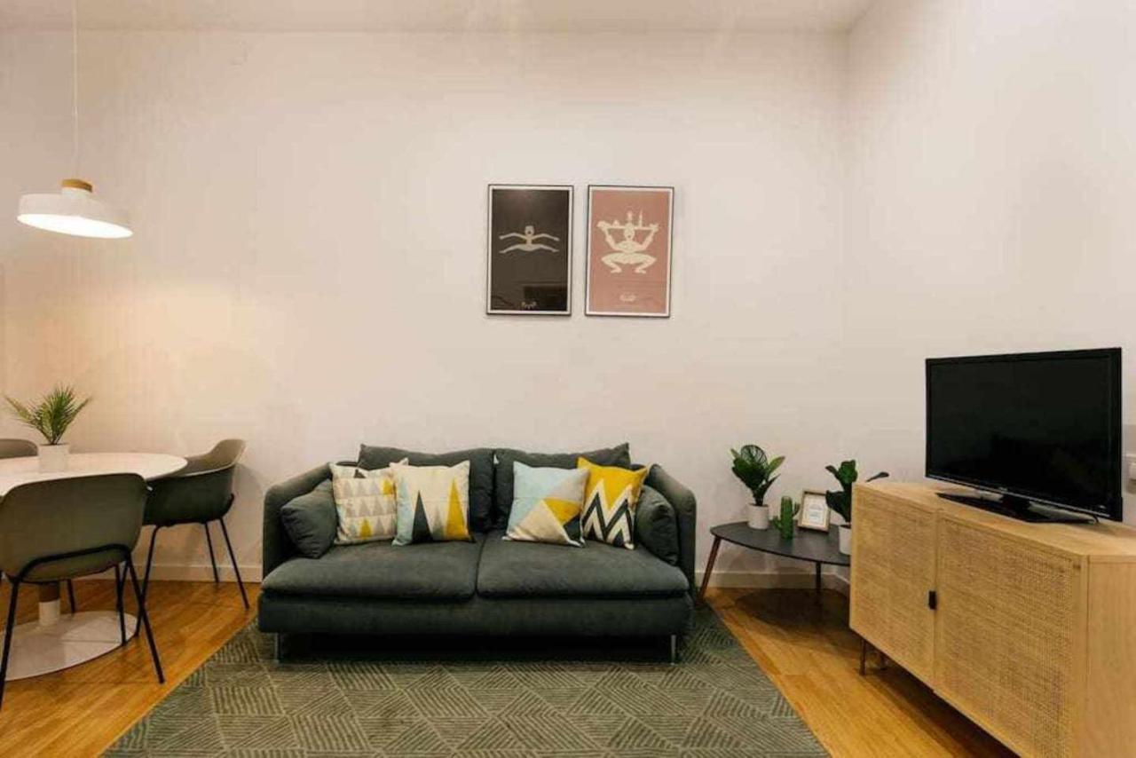Cozy & Central Apartment Barcelona Exterior foto