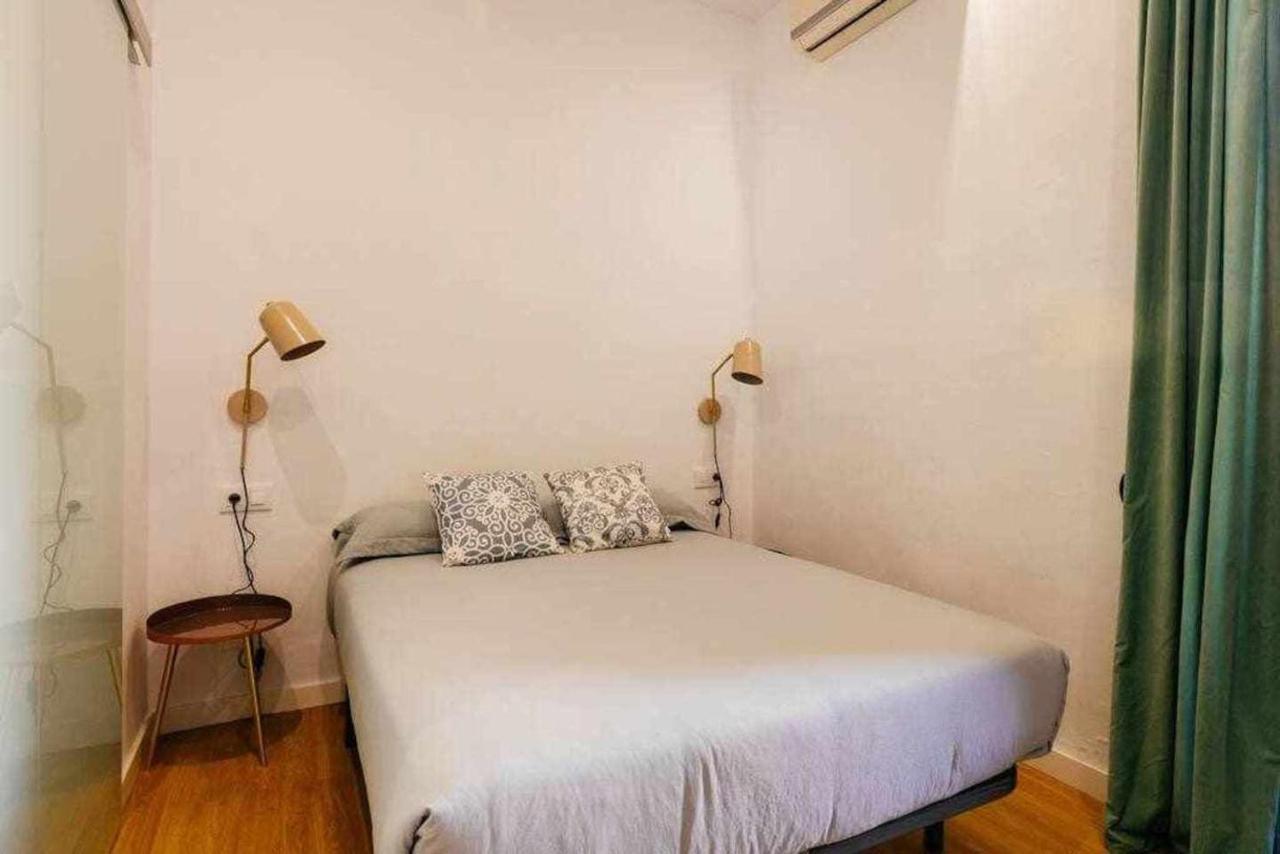 Cozy & Central Apartment Barcelona Exterior foto